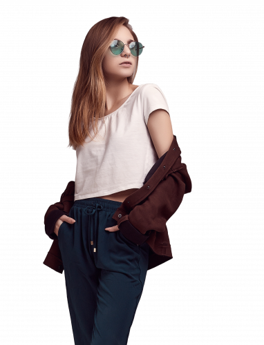 women model wearing jeans and top with sunglass posing for photo